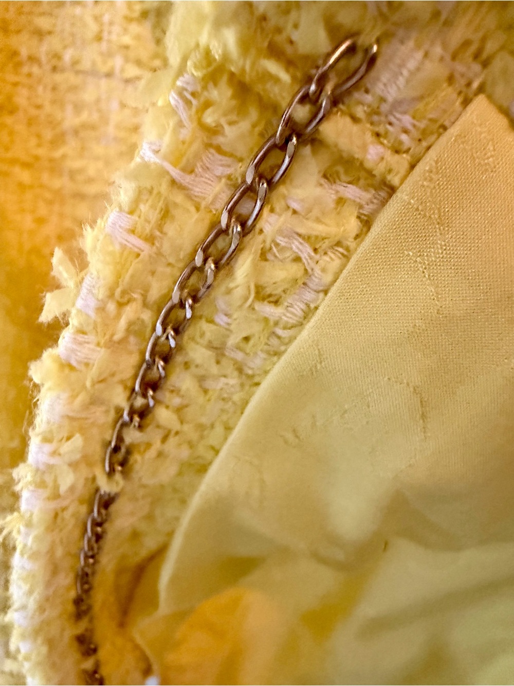 CHANEL Spring 2011 Yellow Boucle’ Tweed Skirt Suit - Picture 7 of 12